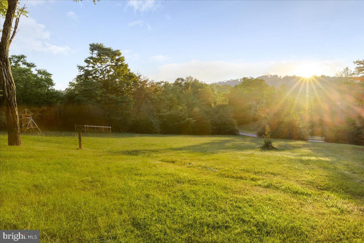 201 Meadow Lane photo 54