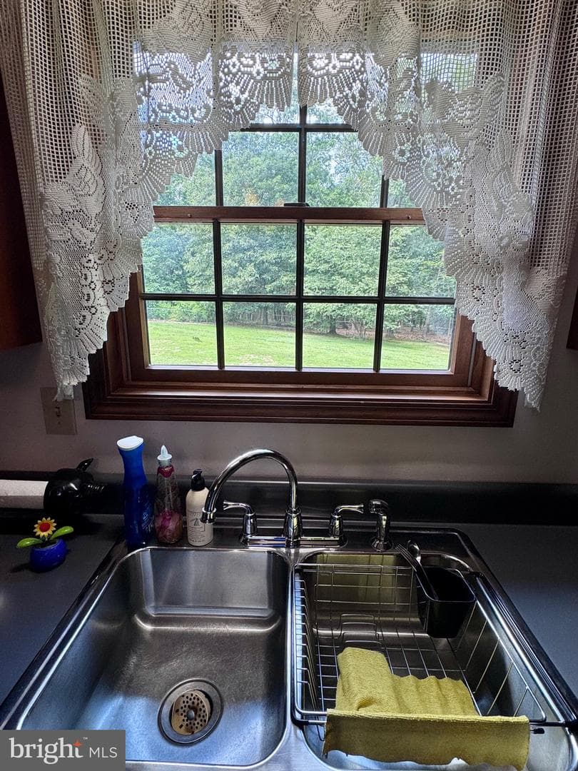 544 Summit Dr photo 101