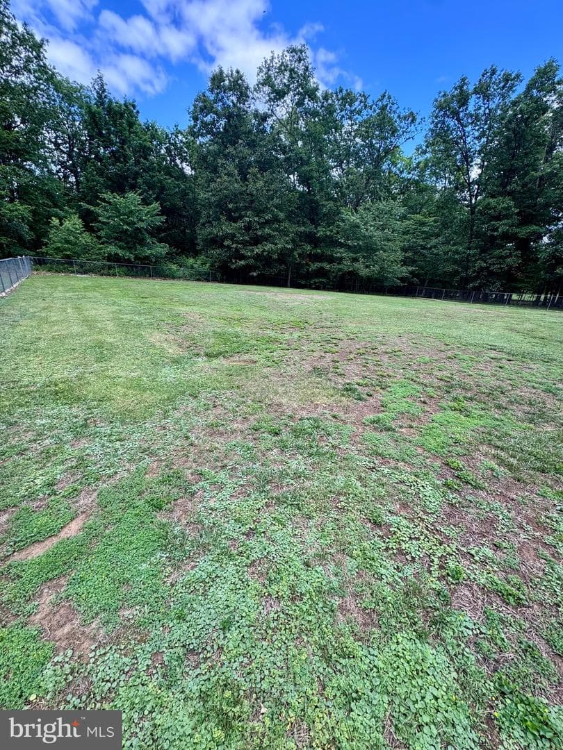 544 Summit Dr photo 20
