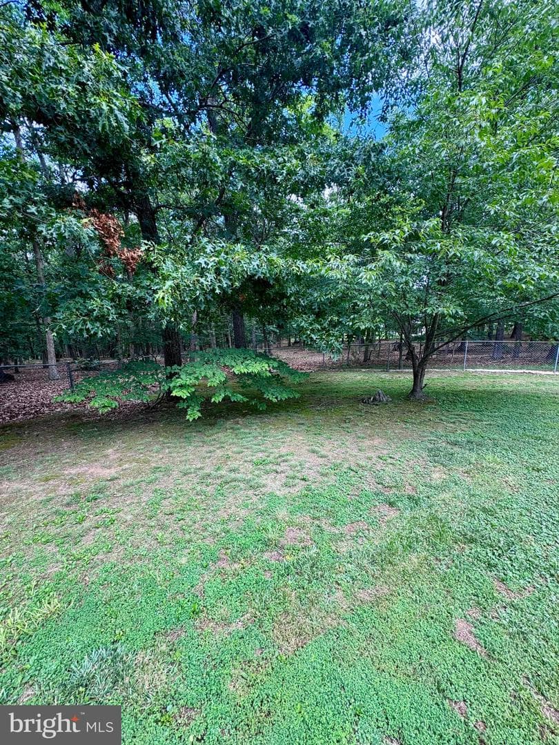 544 Summit Dr photo 21