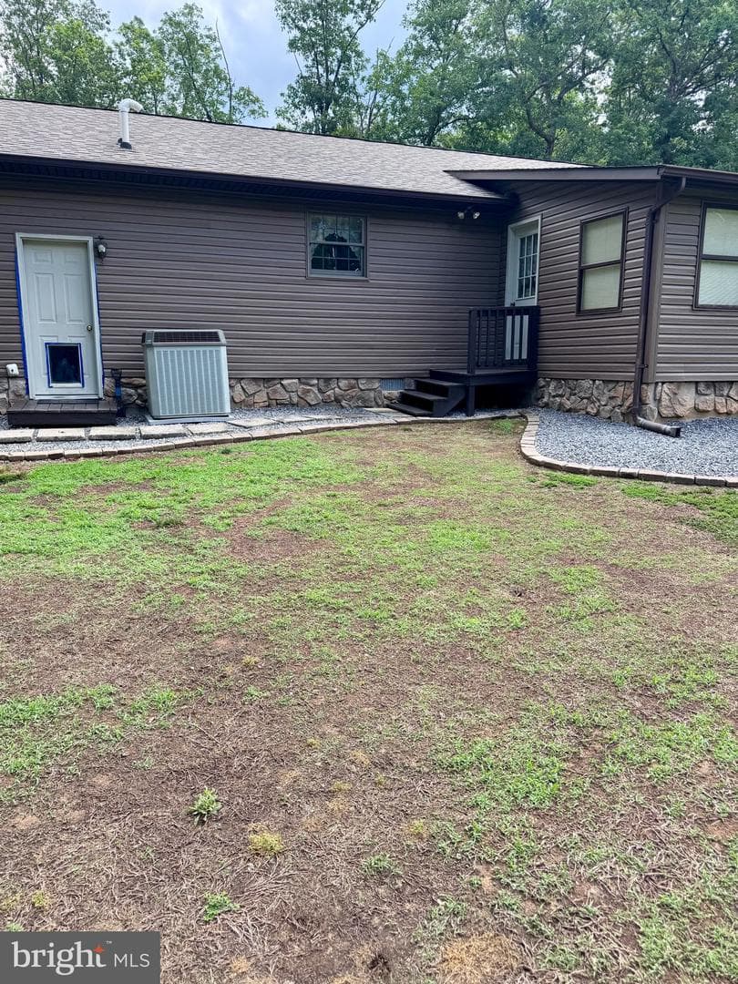 544 Summit Dr photo 23