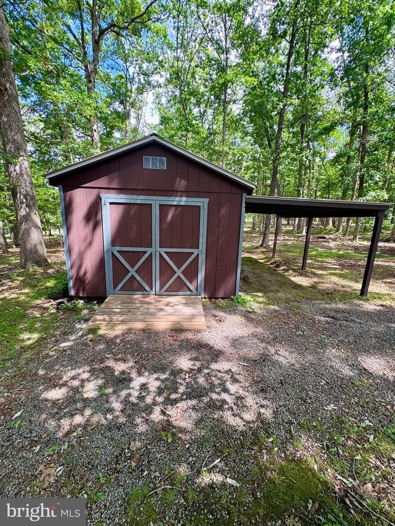 544 Summit Dr photo 31