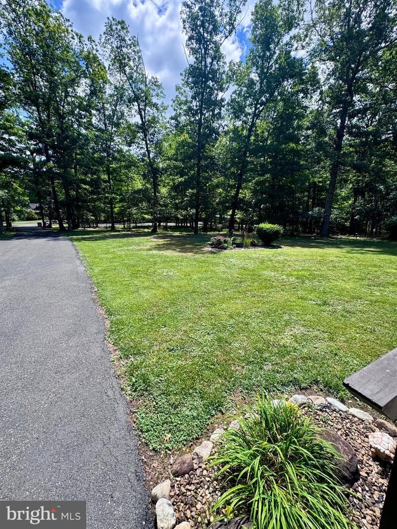 544 Summit Dr photo 35