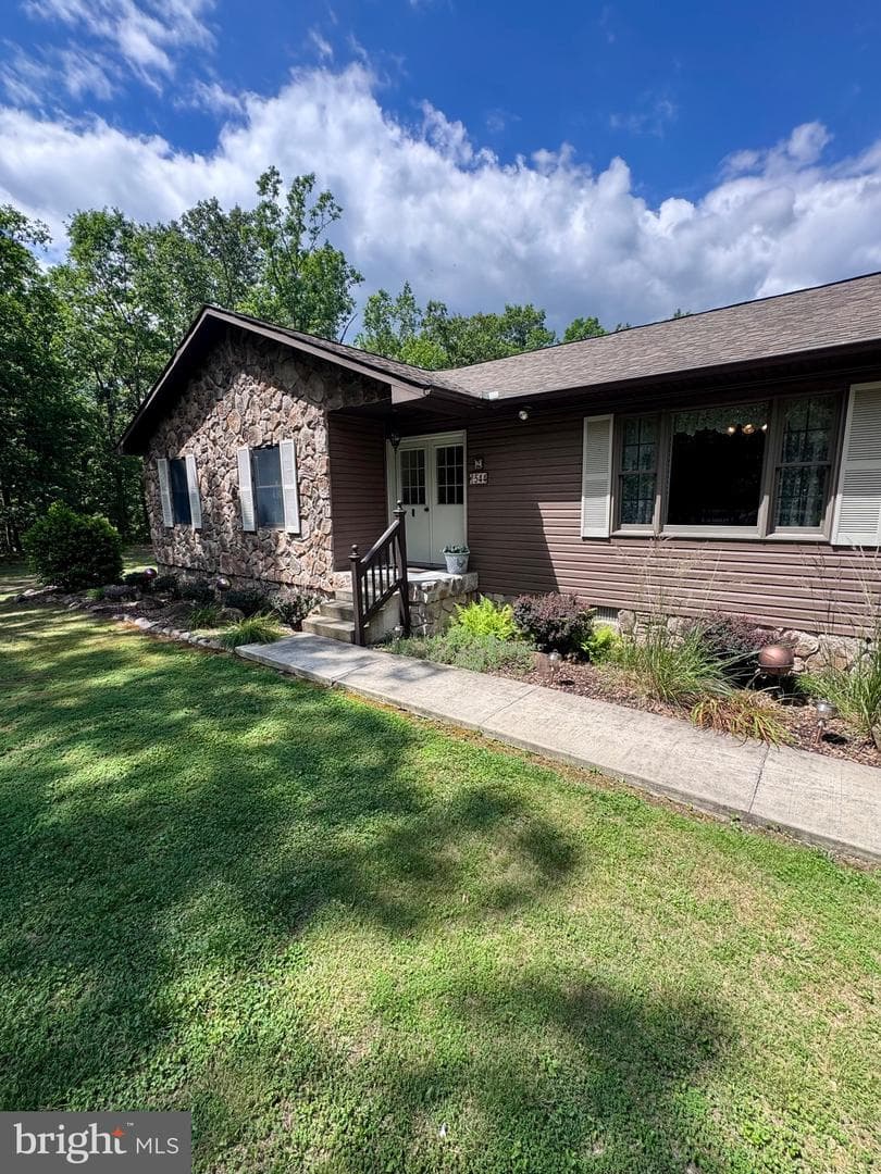 544 Summit Dr photo 37