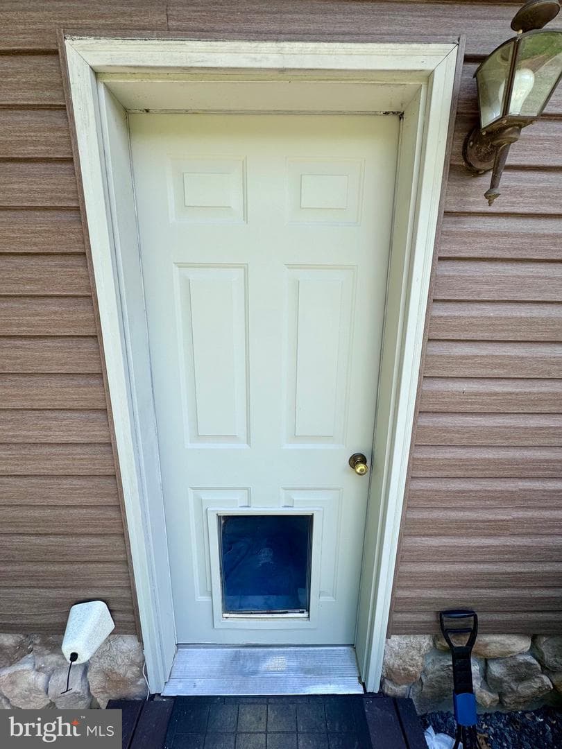 544 Summit Dr photo 38