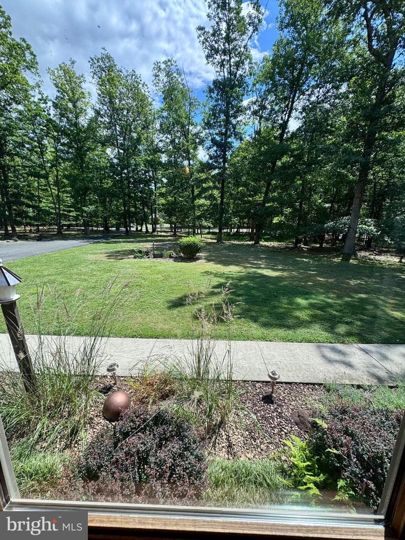 544 Summit Dr photo 43