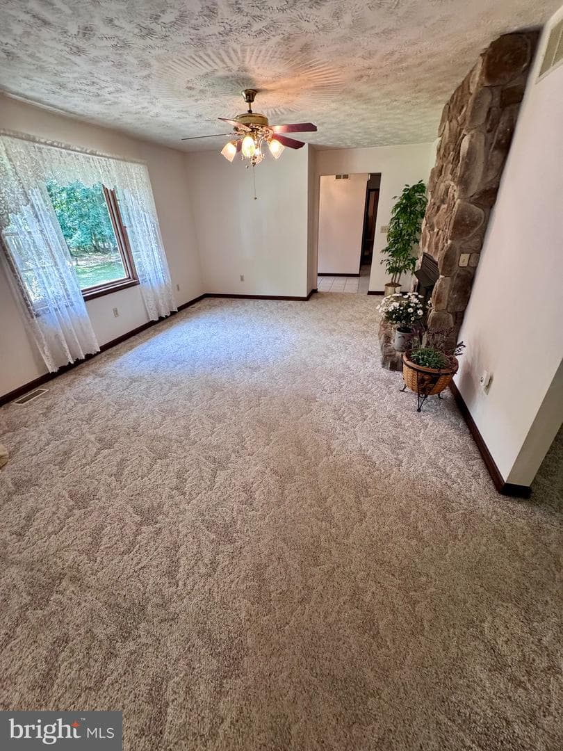 544 Summit Dr photo 61