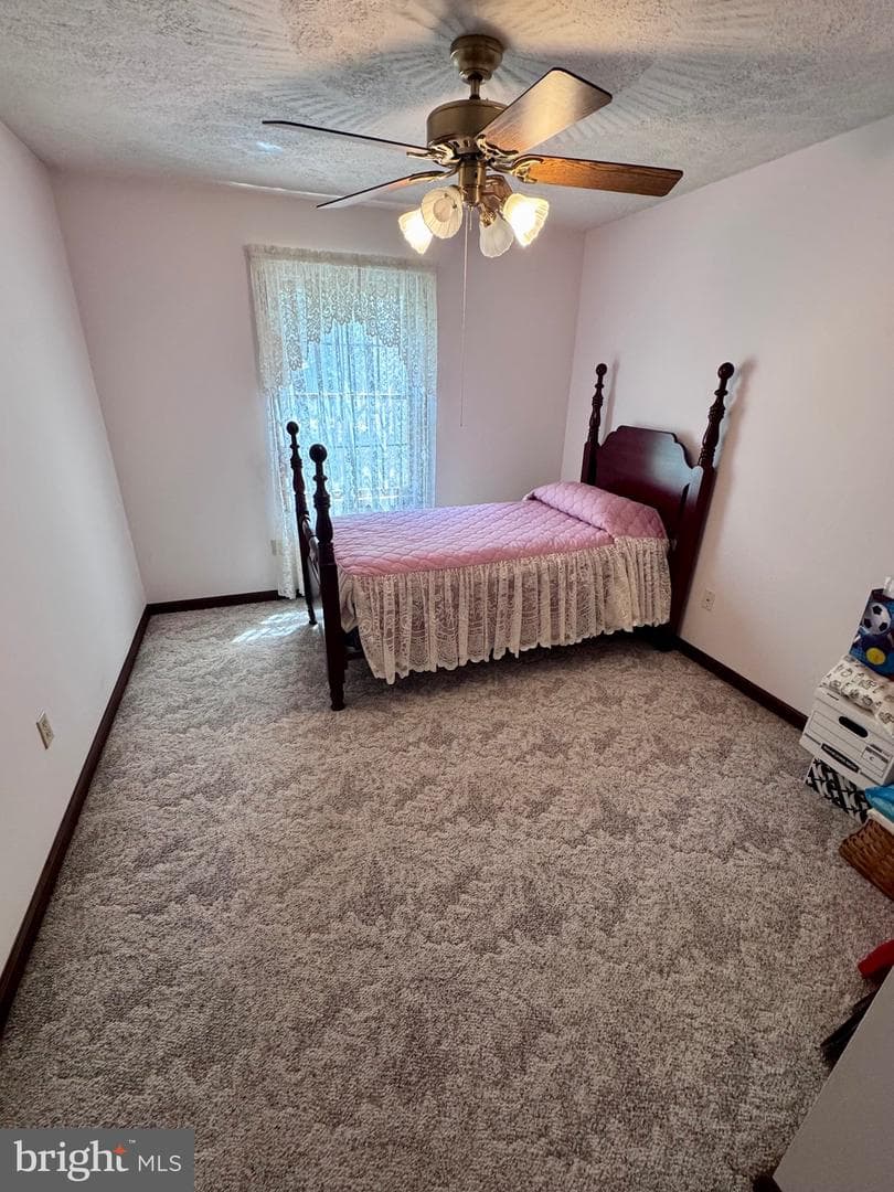 544 Summit Dr photo 70