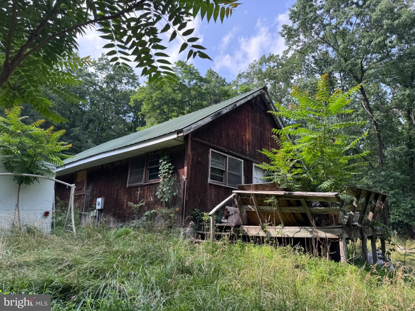 139 Snowy Ln, Petersburg