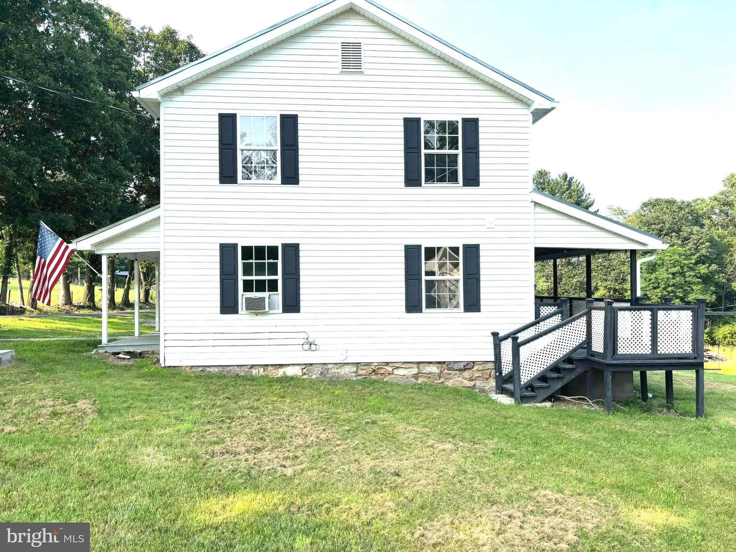 2600 Middle Cove Road photo 4