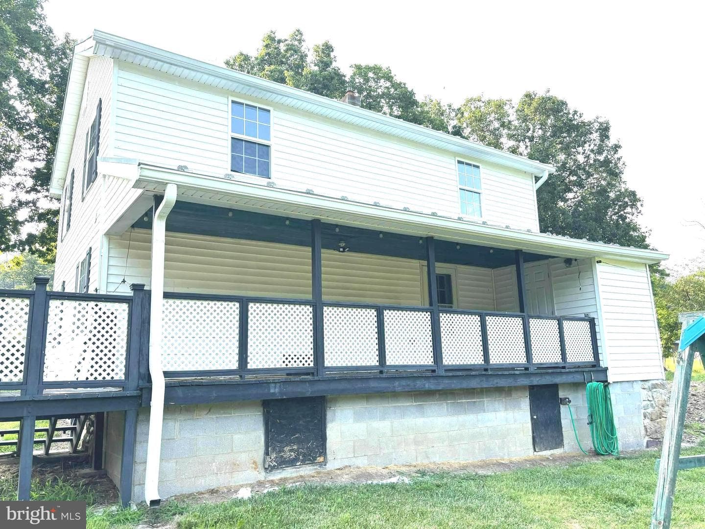 2600 Middle Cove Road photo 5