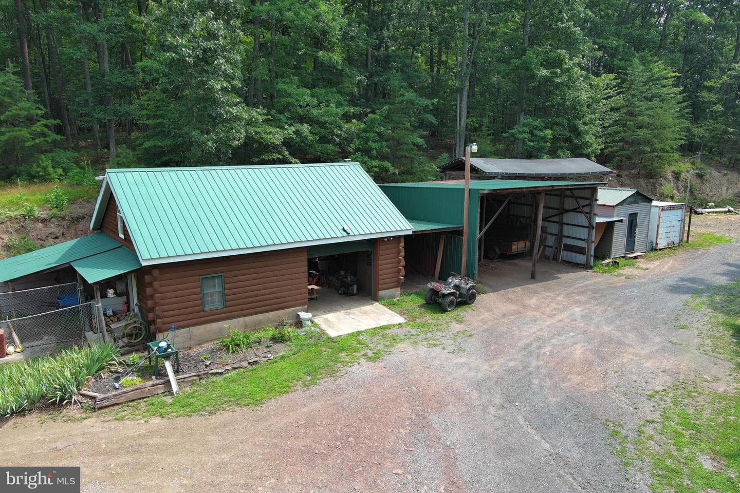954 Rusty Lane photo 11