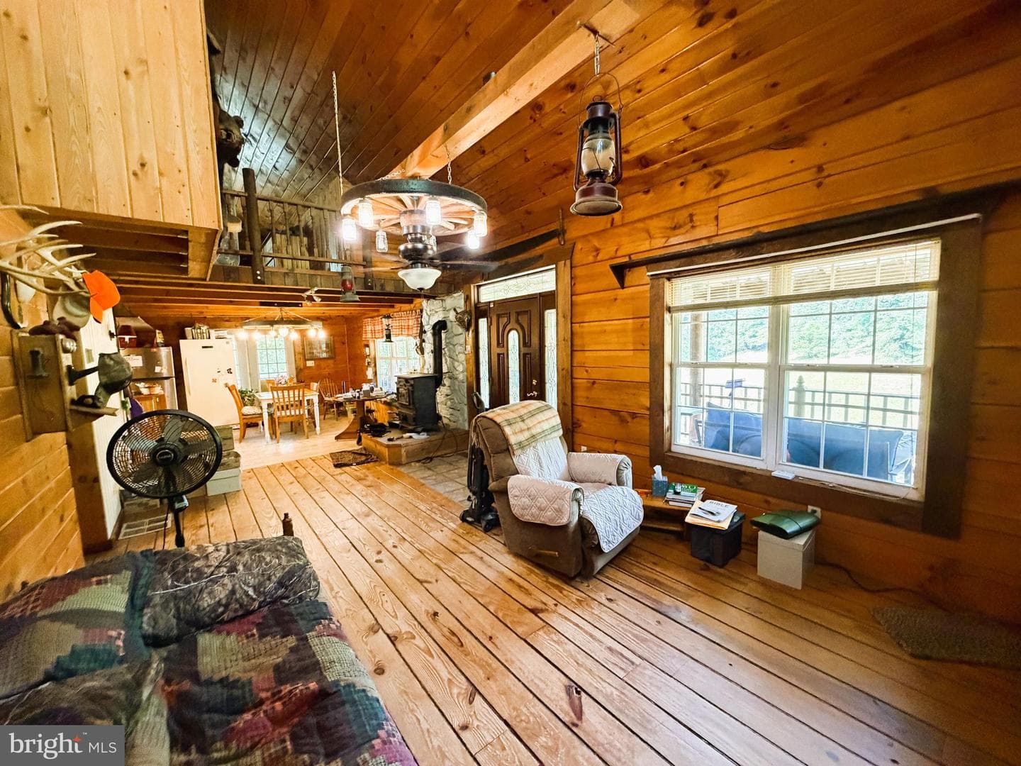 954 Rusty Lane photo 25