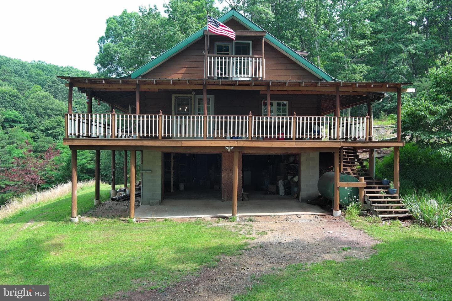 954 Rusty Lane photo 6
