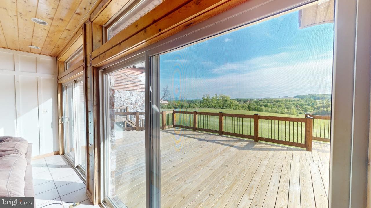 2810 Don Mccauley Road photo 10