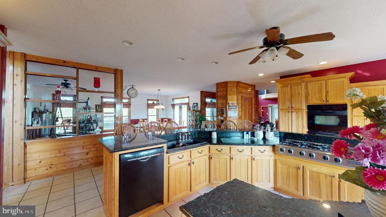 2810 Don Mccauley Road photo 17