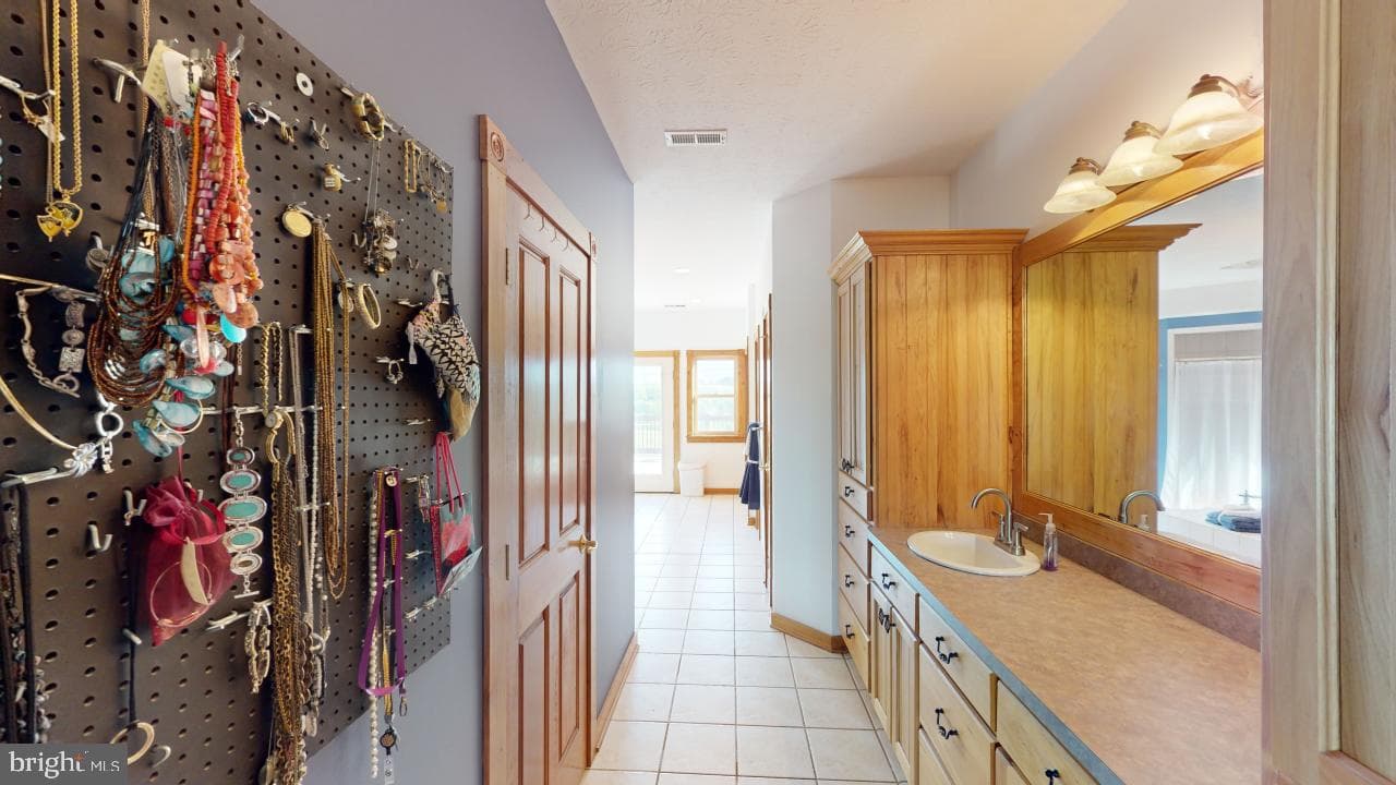 2810 Don Mccauley Road photo 36