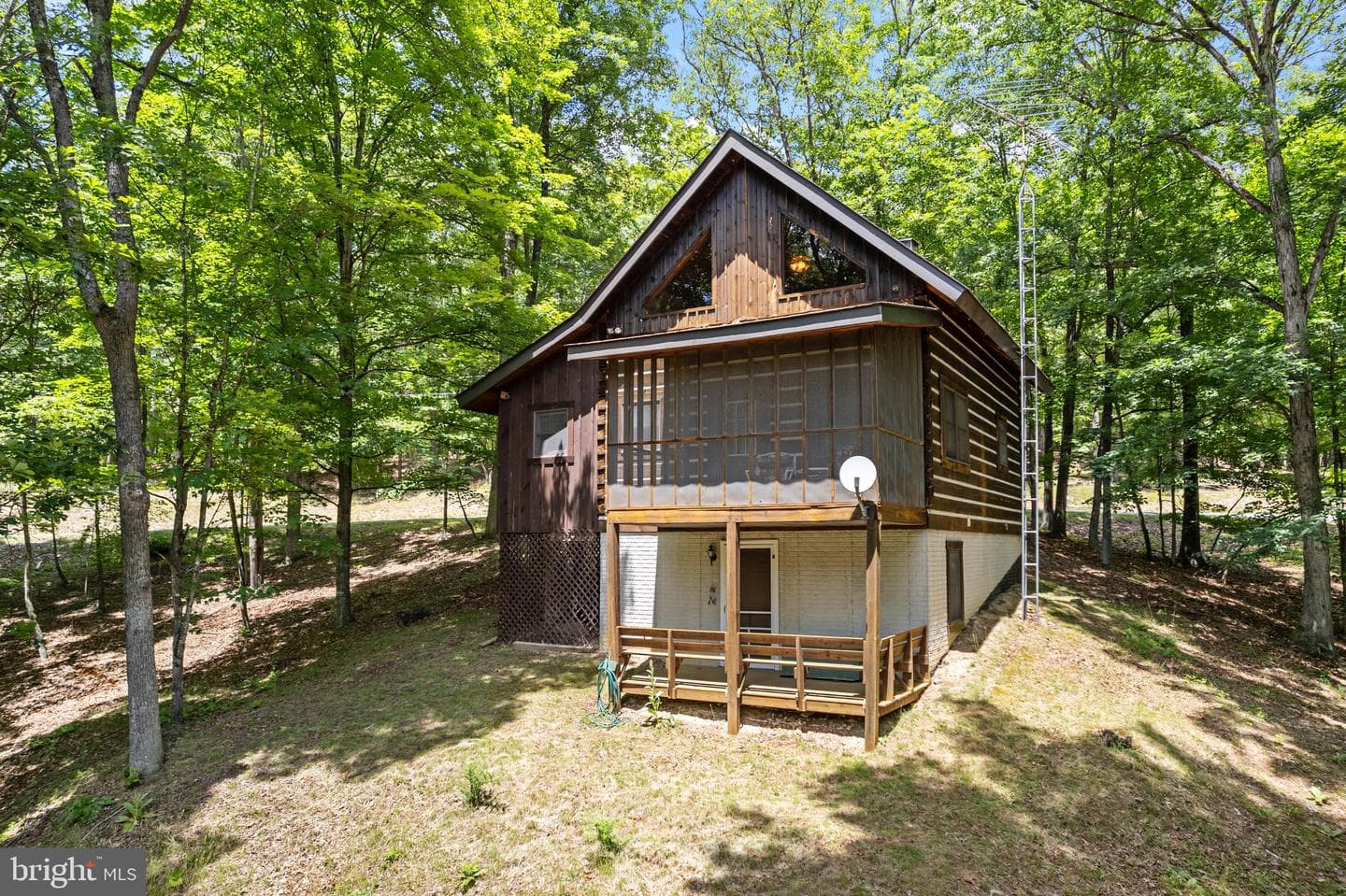 234 Hemlock Court photo 6