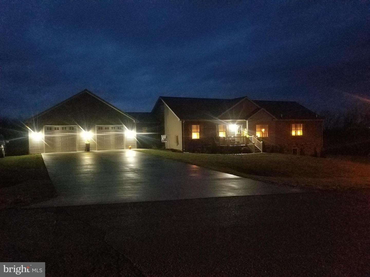 57 Redhaven Drive photo 95