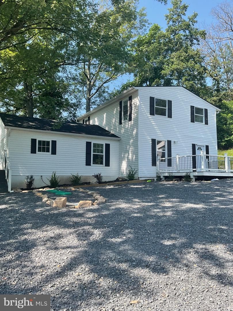 7464 Paw Paw Road, Paw Paw