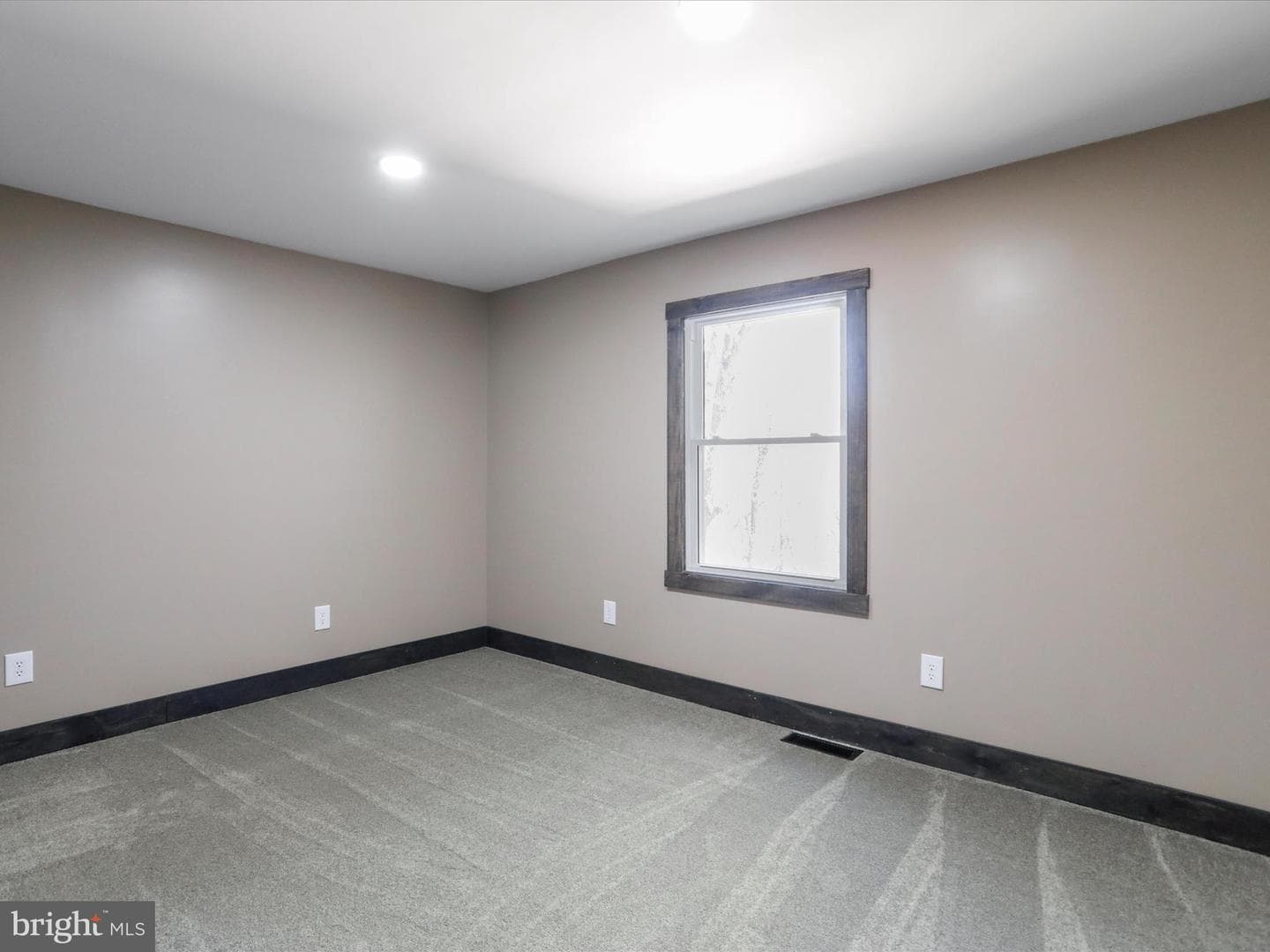 783 Community Way photo 57
