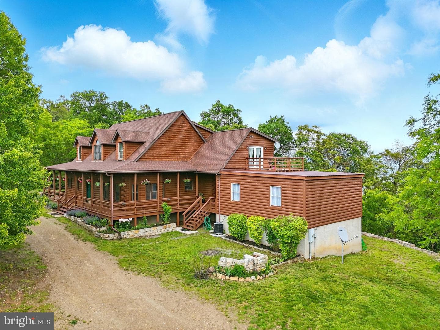 1292 Peaks View Drive photo 9