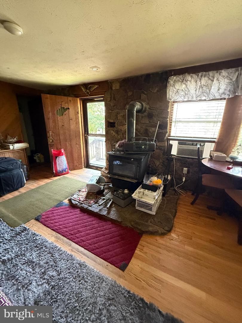 2098 Falls Road photo 15
