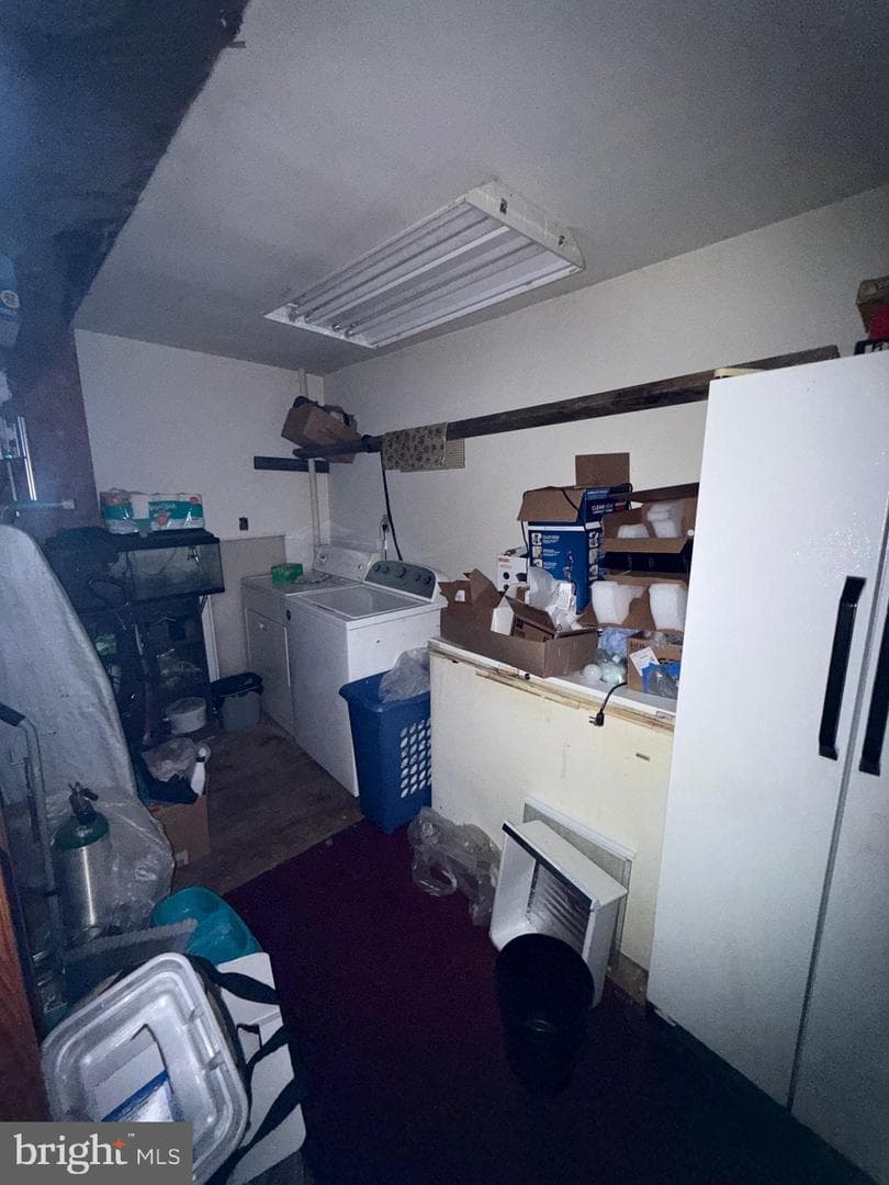 2098 Falls Road photo 16