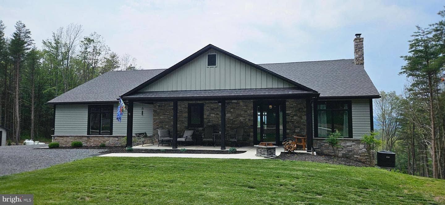 2204 Baker Mountain Drive photo 4