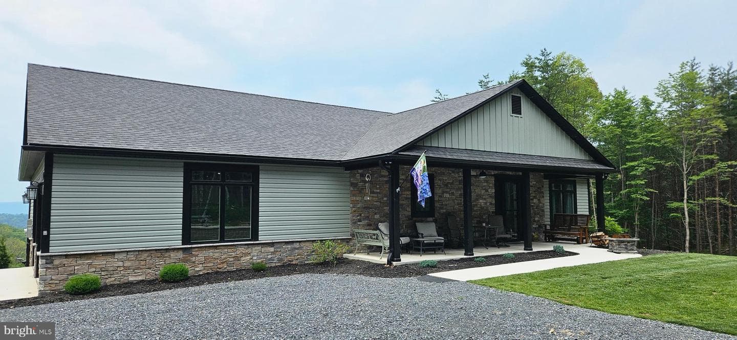 2204 Baker Mountain Drive photo 5