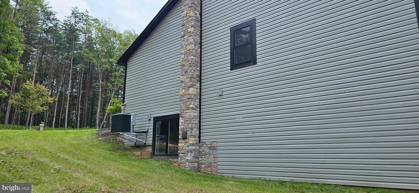 2204 Baker Mountain Drive photo 8