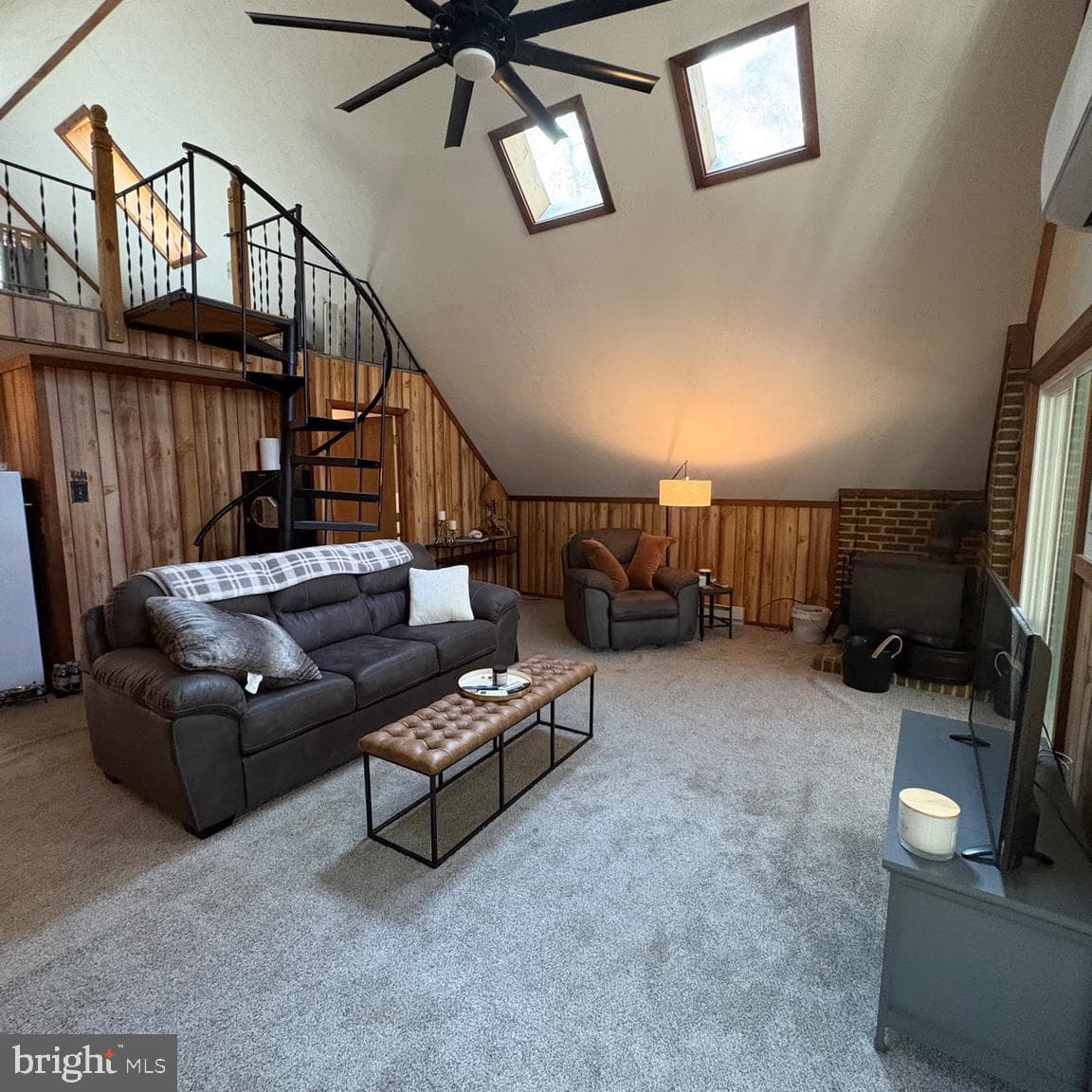 979 Ritter Drive photo 5