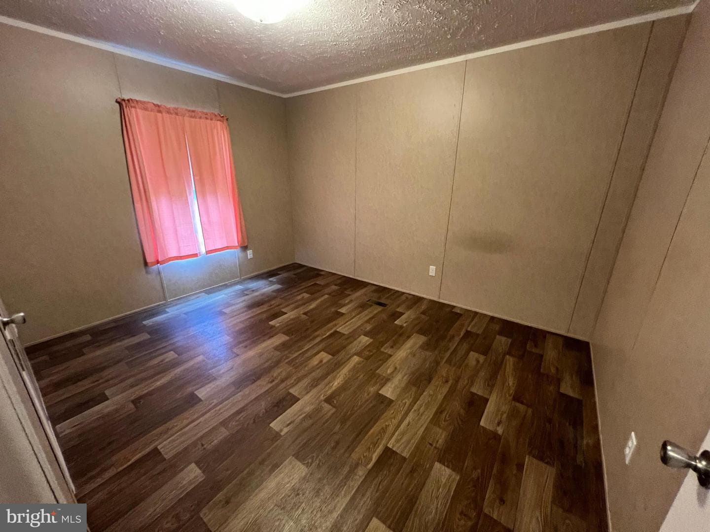 853 Janes Way photo 18