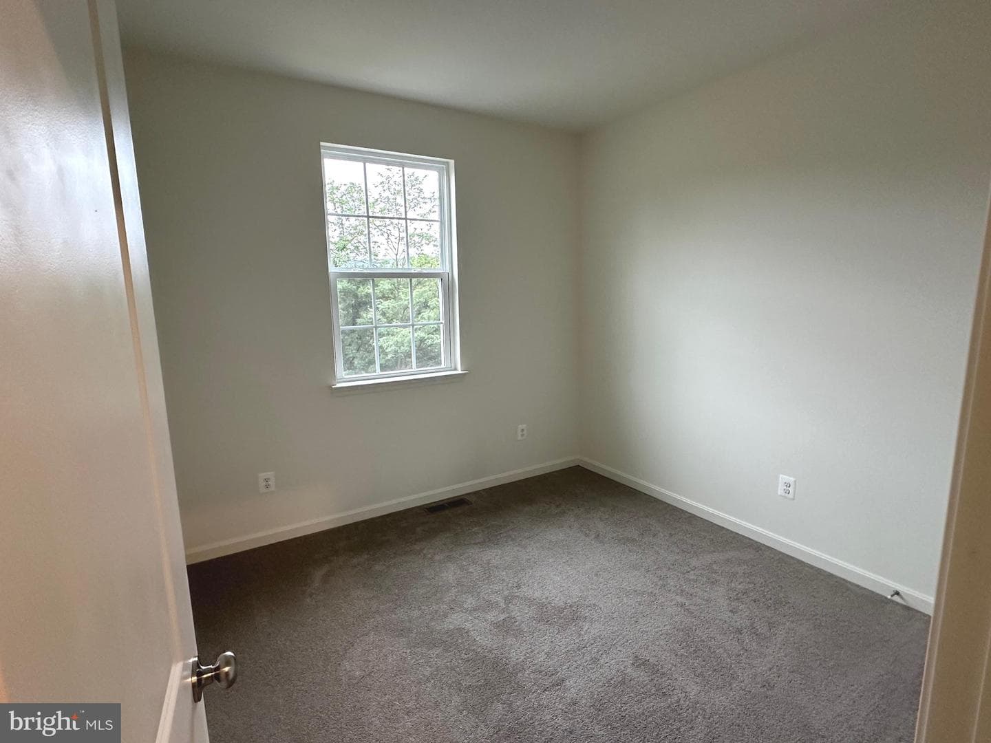 60 Cornwell photo 17
