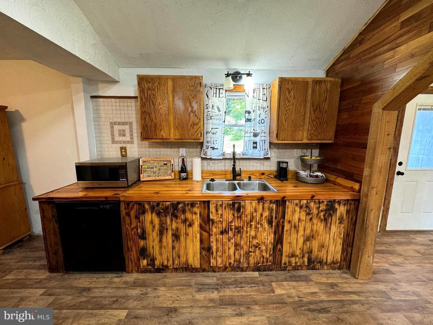 873 Delray Road photo 10