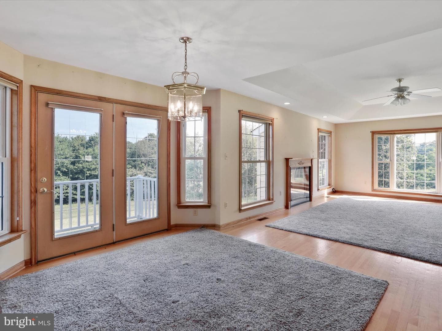 47 Perry Lane photo 14