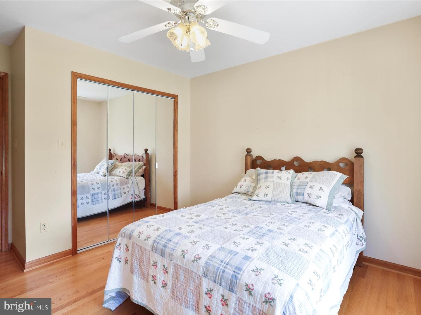 47 Perry Lane photo 20
