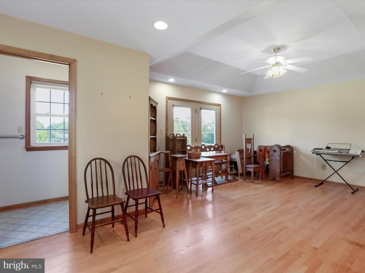 47 Perry Lane photo 21