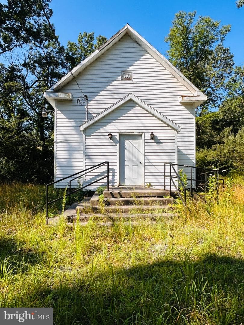1691 Bloomery Pike