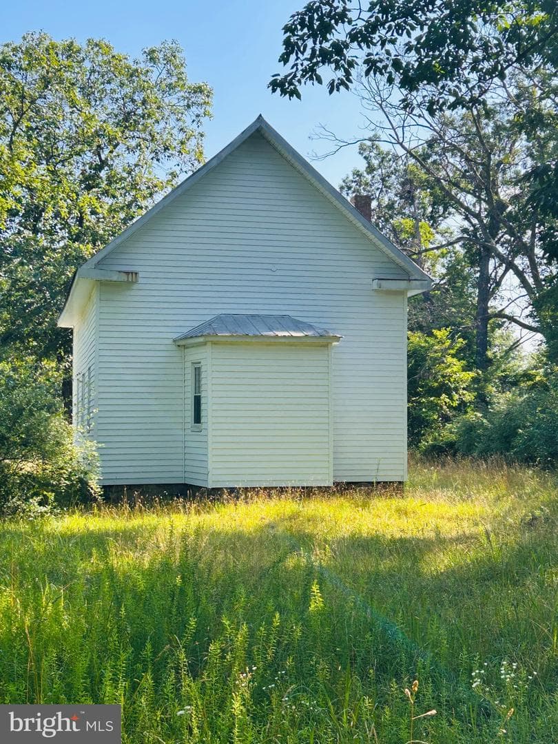 1691 Bloomery Pike photo 3