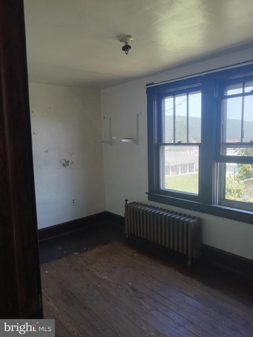 161 S Bolton Street photo 12