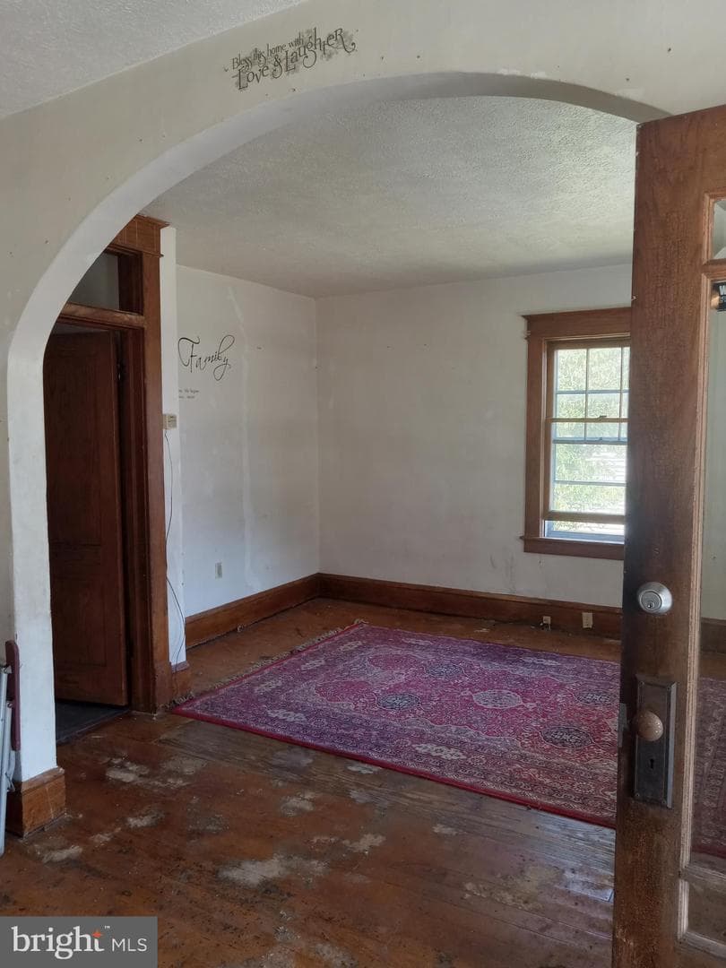 161 S Bolton Street photo 20