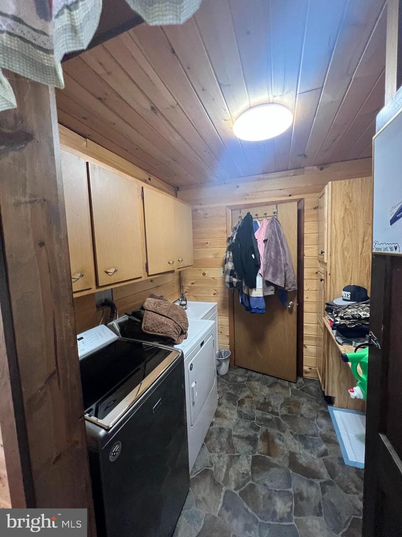1194 Feller Dr photo 18