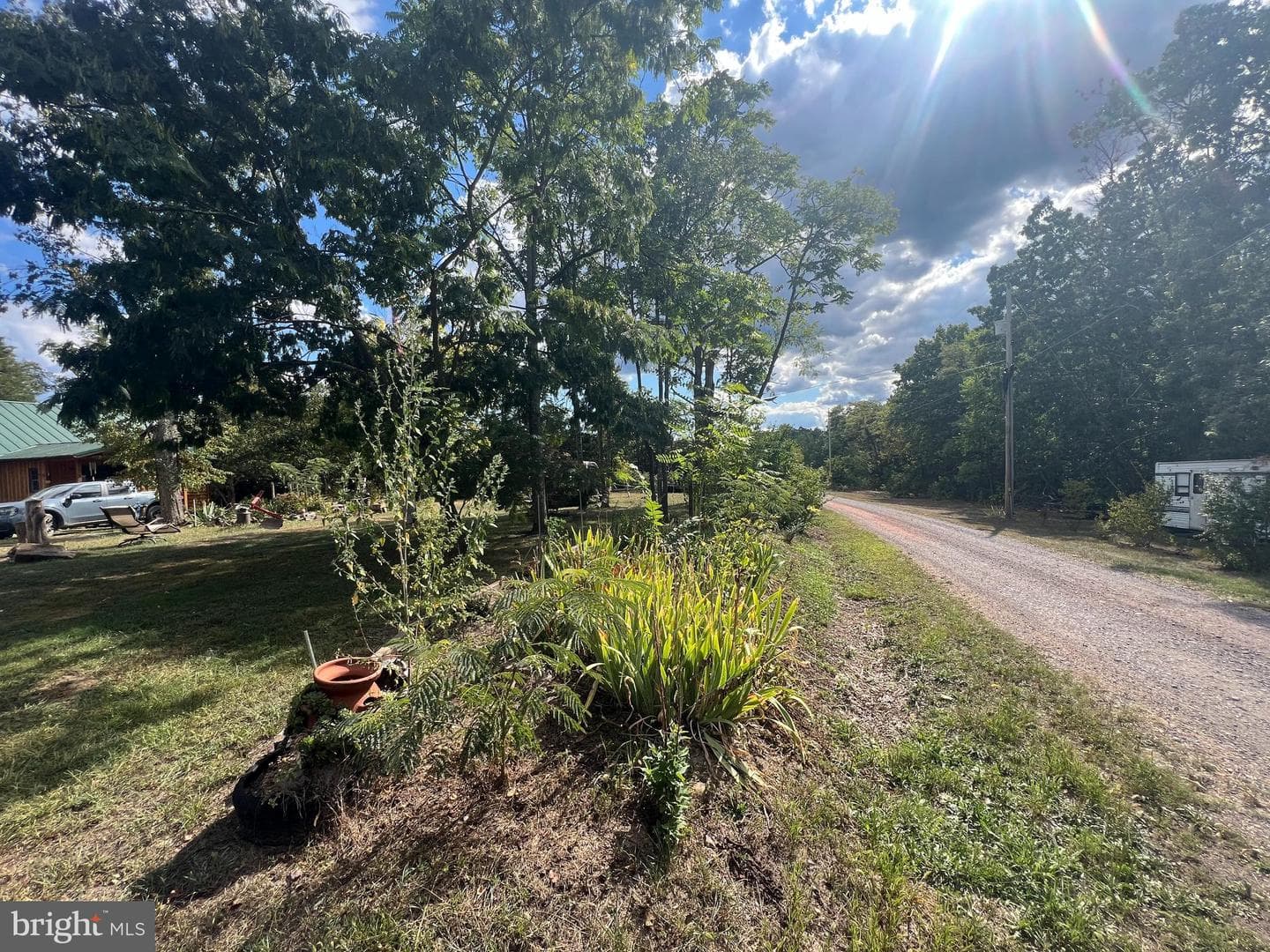 1194 Feller Dr photo 2