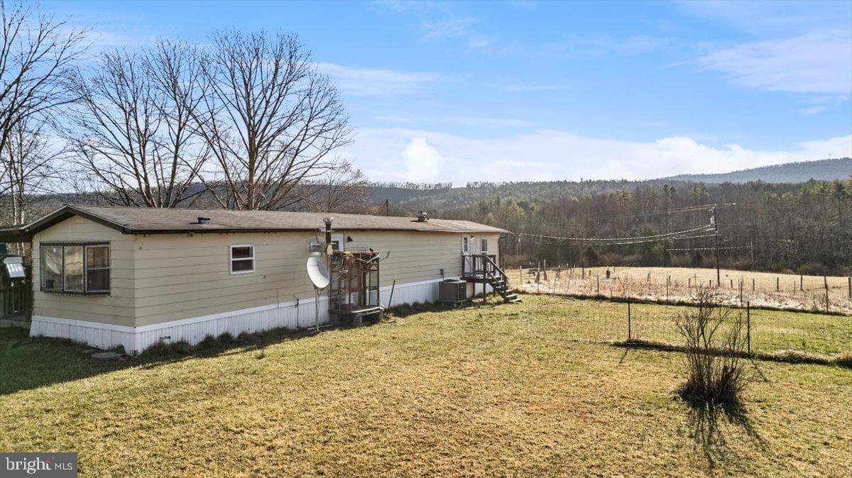 244 Muddy Road photo 2