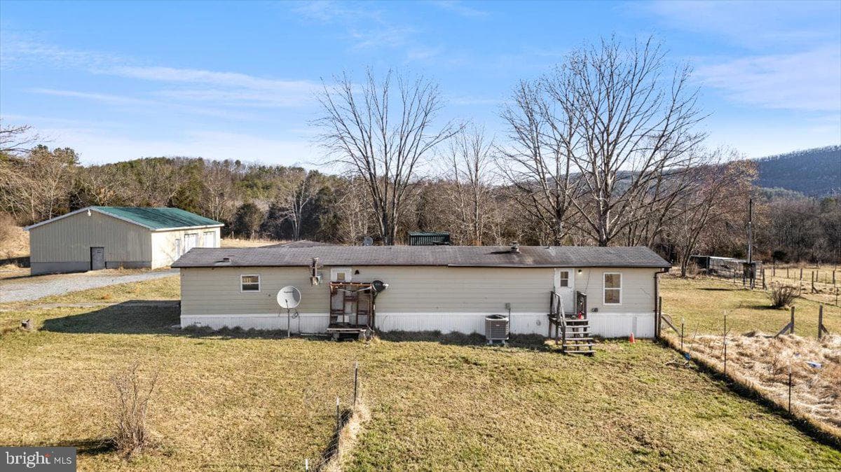 244 Muddy Road photo 3