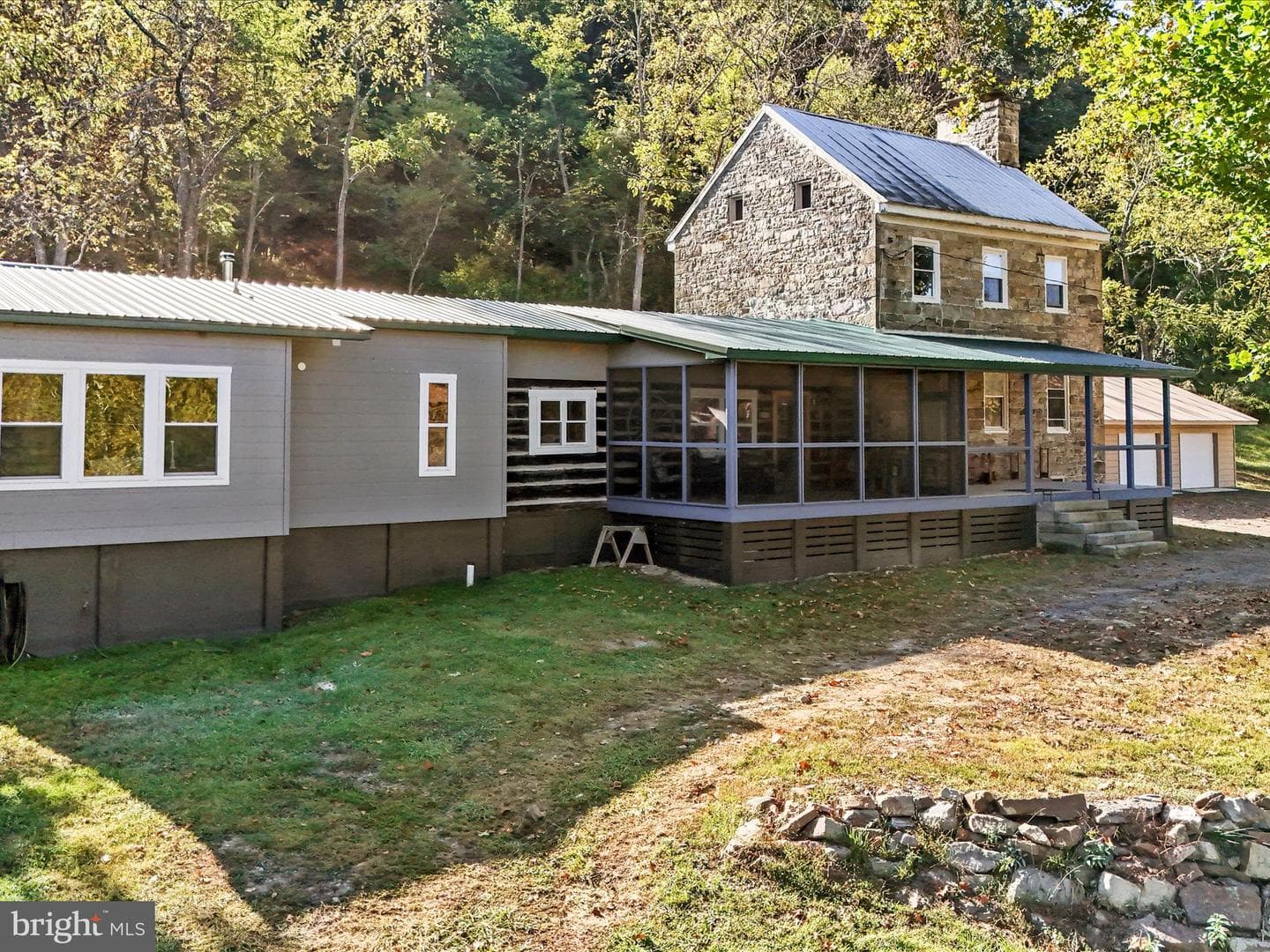 4478 Foxes Hollow Road photo 2