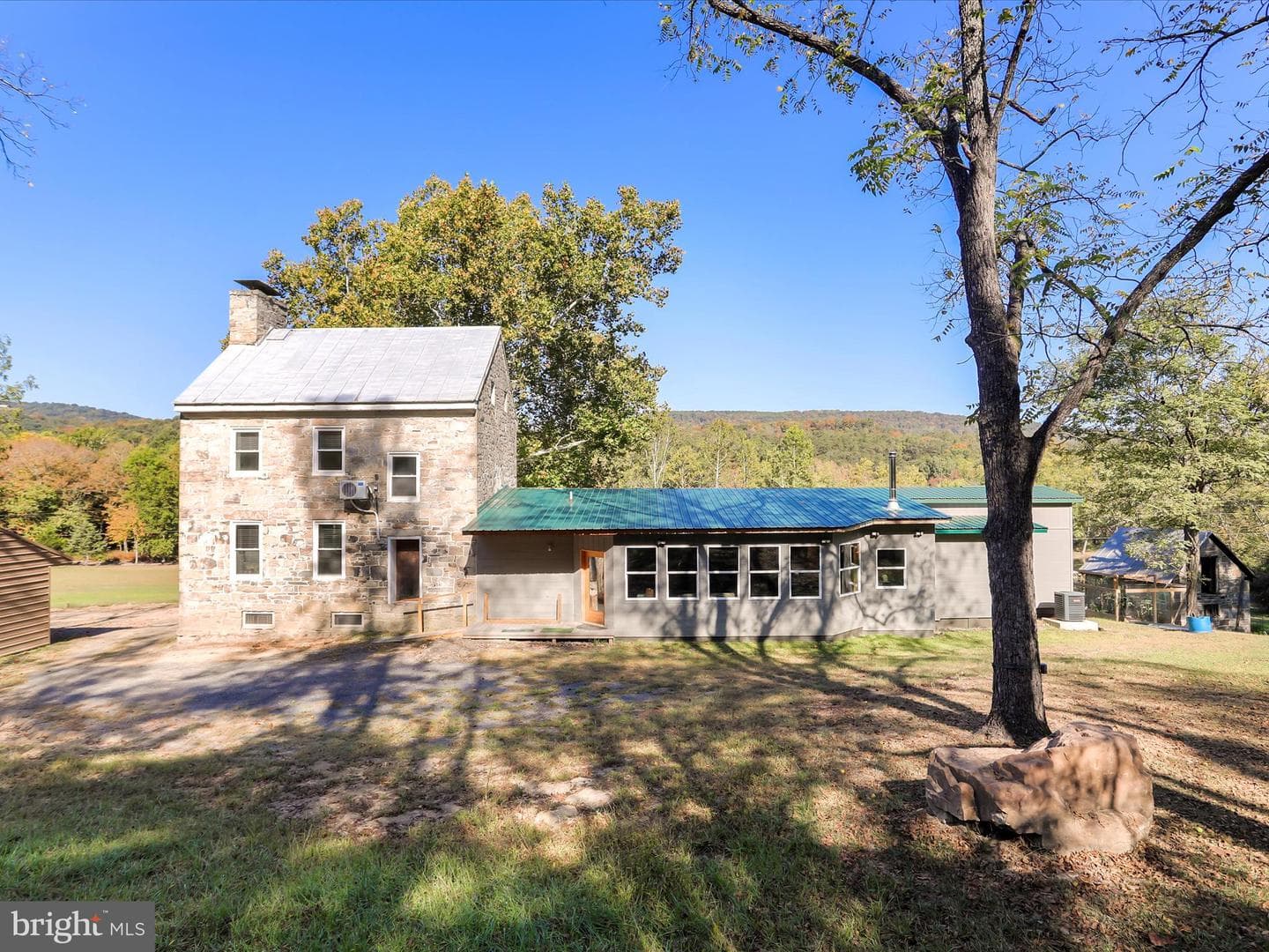 4478 Foxes Hollow Road photo 35