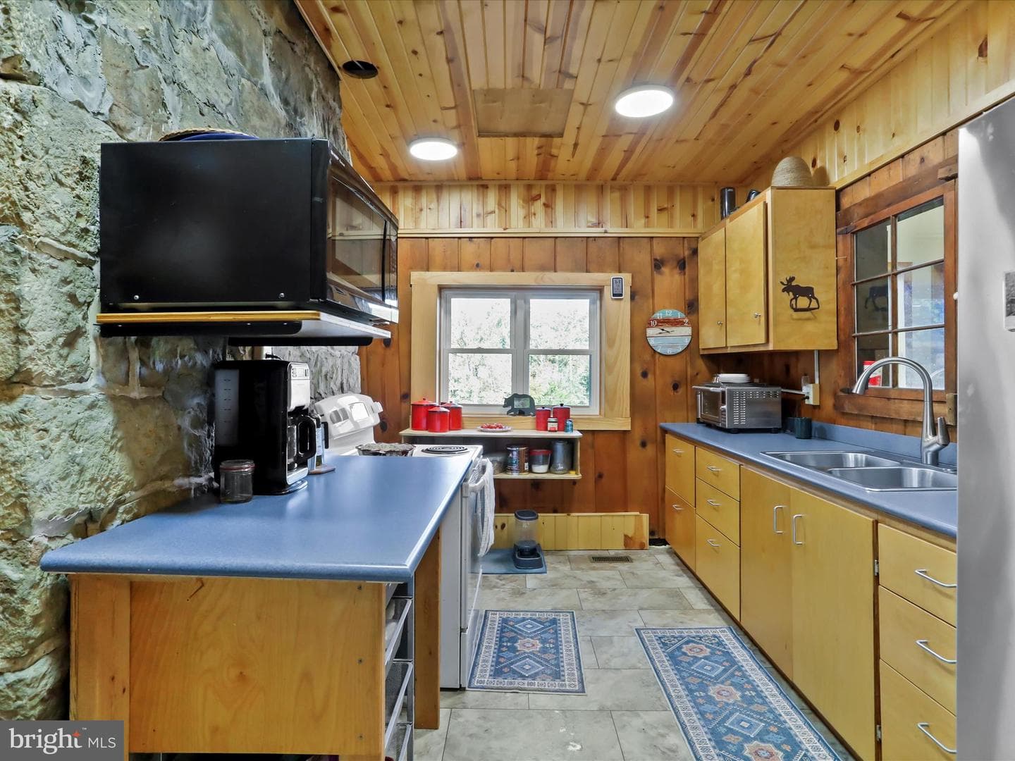 4478 Foxes Hollow Road photo 7