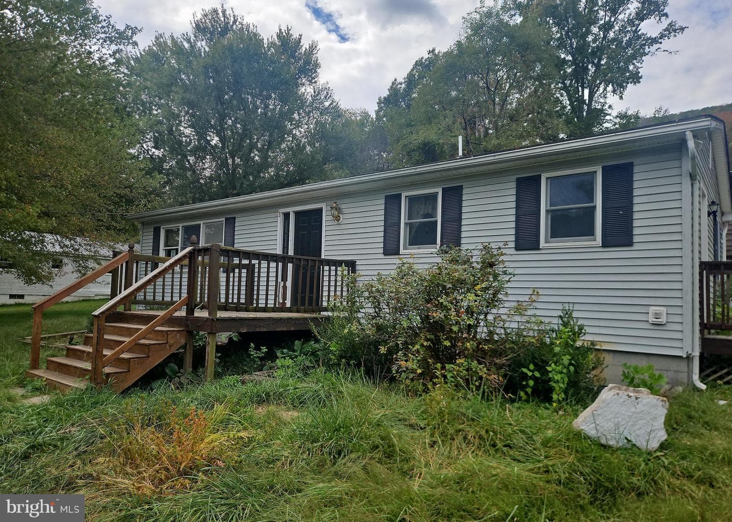 8922 Carpers Pike photo 2